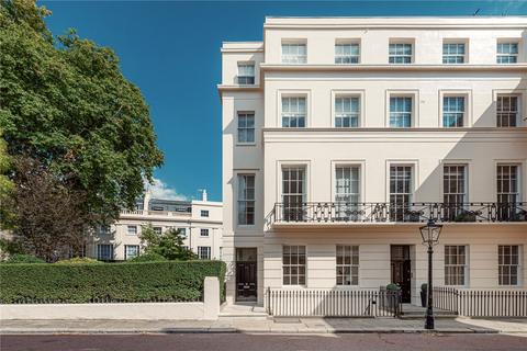 6 bedroom end of terrace house for sale, Chester Terrace