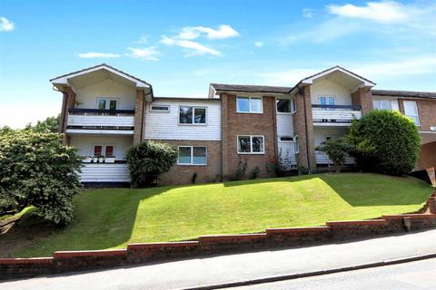 1 bedroom flat to rent - Cedar Court, Station Road, Epping