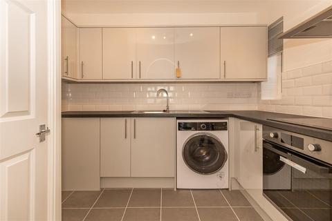 1 bedroom flat for sale - Woodland Grove, Epping