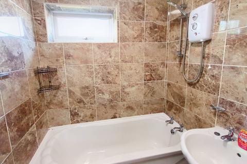 12 Cypress Crescent, Gateshead, NE11 9UY
