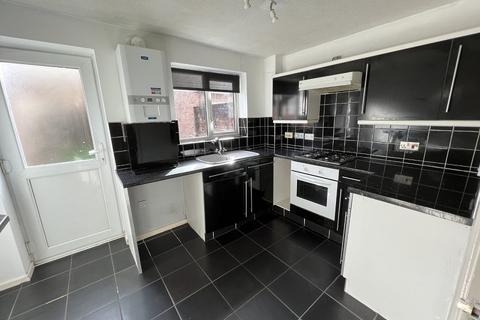 2 bedroom semi-detached house for sale - Priory Court, Neath, Neath Port Talbot.