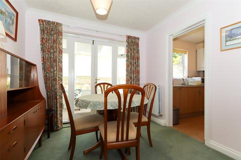 2 bedroom retirement property for sale - Cedars Walk, Cedars Village, Chorleywoods, Hertfordshire, WD3