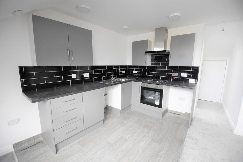 Higher Road, Urmston, M41 1 bed flat £750 pcm (£173 pw)