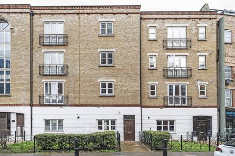 39 Raven Row, London, E1 2EG