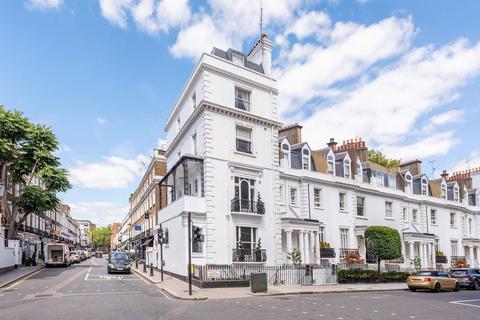 3 bedroom maisonette to rent, Walton Street, Knightsbridge, London, SW3