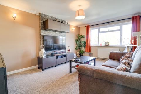 17a Poole Road, Itchen, Southampton, SO19 2HE