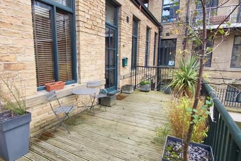 2 bedroom duplex to rent, Victoria Mills, Shipley, Bradford, BD17