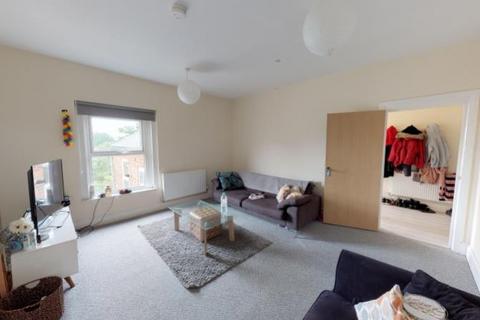 2 bedroom flat to rent, Flat 3, 79 Forest Road West, The Arboretum, Nottingham, NG7 4ER