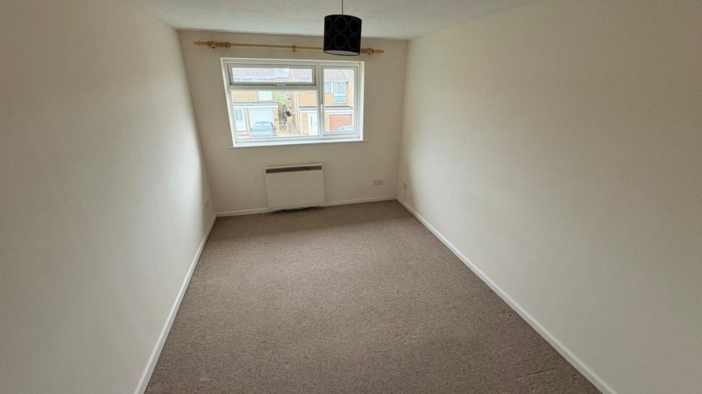 73 Richens bedroom