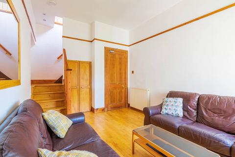 3 bedroom duplex for sale - 217 Clifton Road, Aberdeen, AB24 4ET