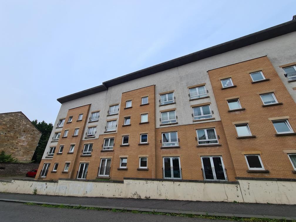Ferguslie Walk, Paisley 2 bed flat £700 pcm (£162 pw)