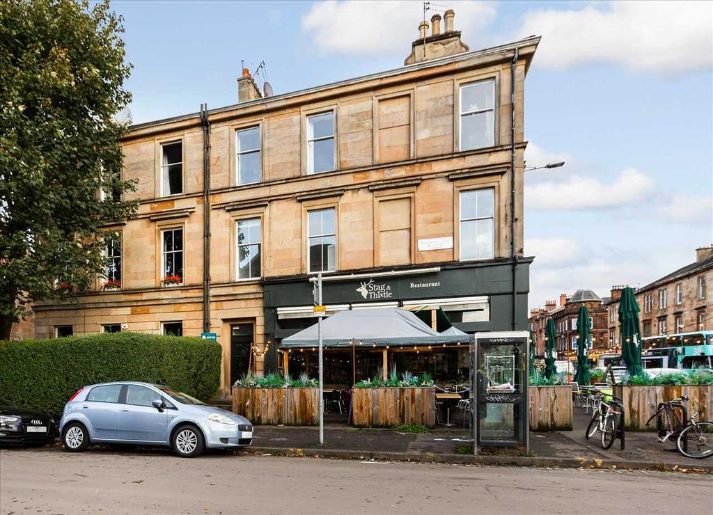 Regent Park Square, Strathbungo, Flat... 2 bed apartment £240,000
