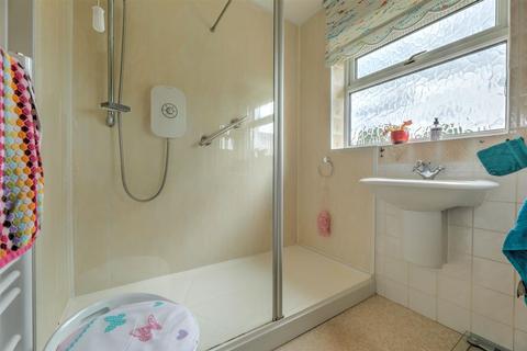 207 Buryfield Road, Solihull, B91 2BB