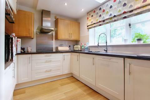 11 Saracen Drive, Balsall Common, Coventry, CV7 7UA