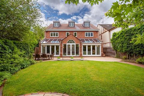 145 Dorridge Road, Dorridge, Solihull, B93 8BN