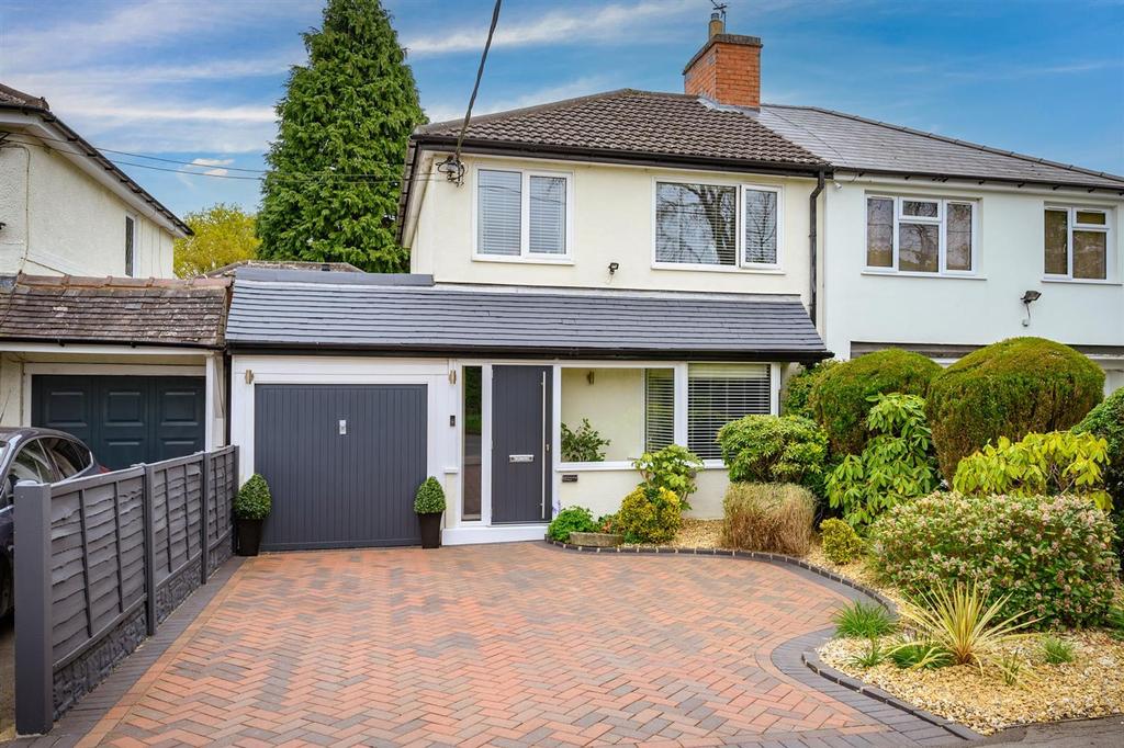 Darley Green Road, Knowle, B93 3 bed semidetached house £560,000