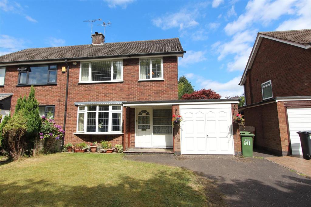 Kenilworth Road Balsall Common Cv7 3 Bed Semi Detached House £420 000