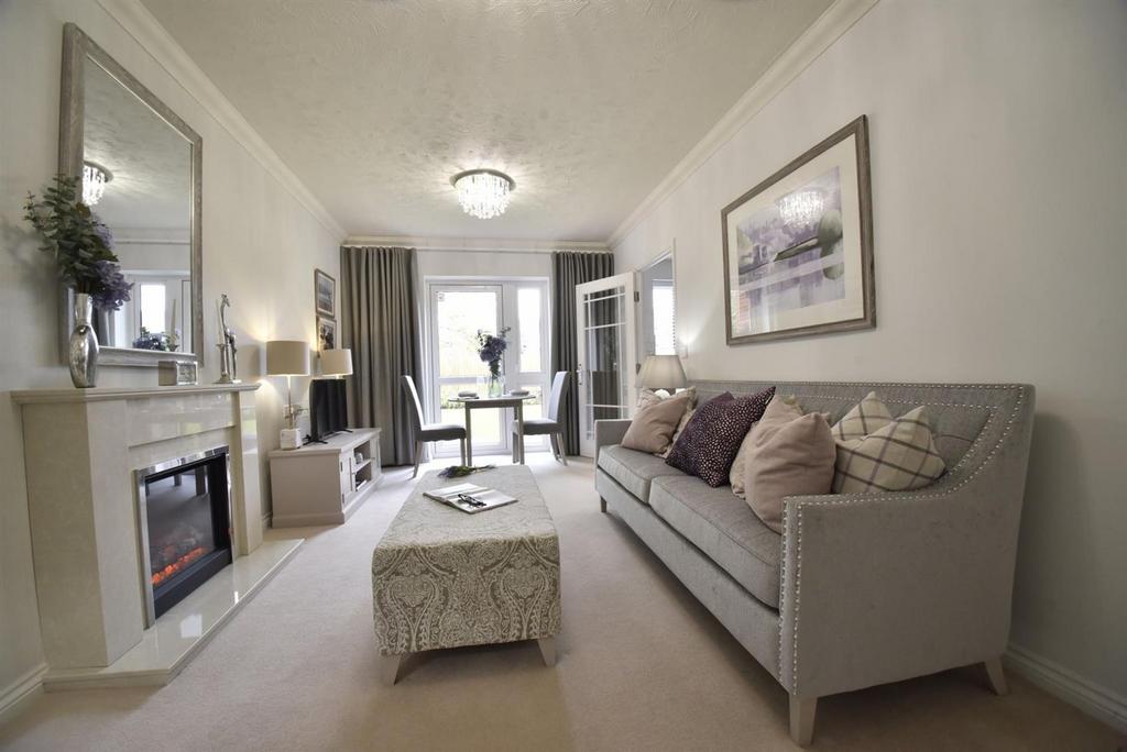 Station Road, Knowle, B93 1 bed apartment for sale £344,950