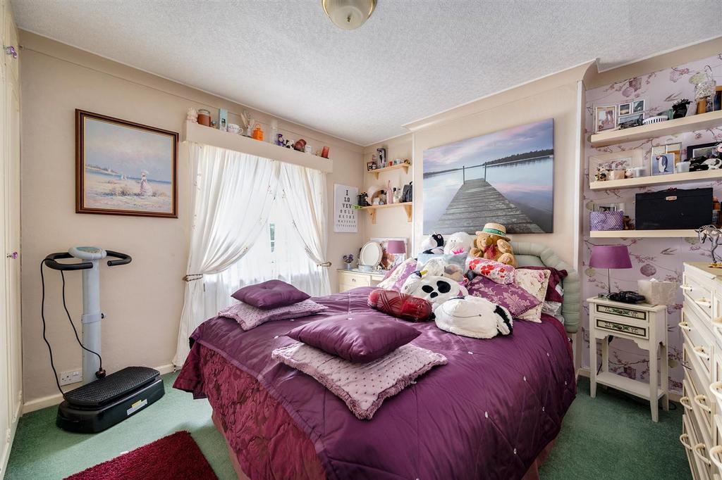 17 - Bedroom 3.jpg