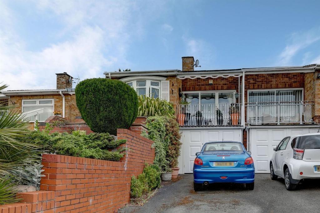Walford Drive, Solihull, B92 2 bed property £285,000