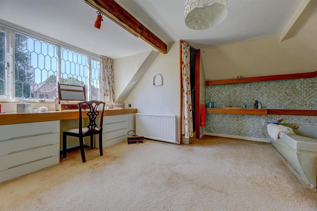 9 en suite.jpg