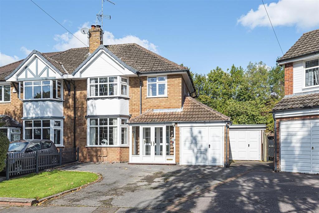 Ralph Road, Shirley, B90 3 bed semidetached house £465,000