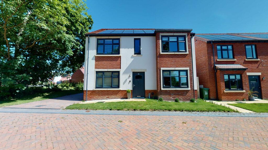 Parkview Place, West Park, Leeds, West Yorkshire 4 bed detached house