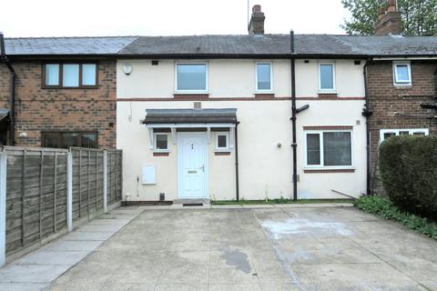 3 bedroom townhouse to rent, Bridle Path Walk, Crossgates, LS15