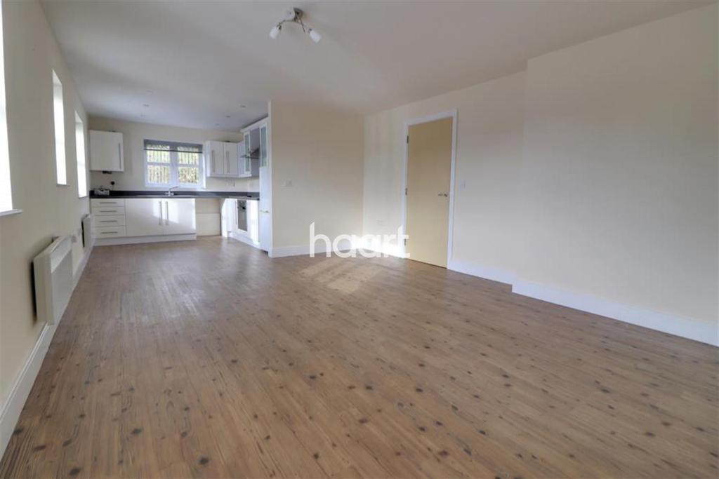 Starflower Way, Mickleover 2 bed flat £850 pcm (£196 pw)