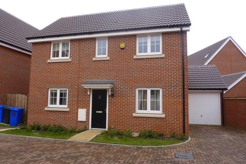 3 bedroom detached house to rent - Hornbeam Avenue, Red Lodge, Bury St Edmunds, Suffolk, IP28