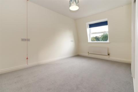 2 bedroom apartment for sale - Wildwood Court, Cedars Village, Chorleywood, Hertfordshire, WD3