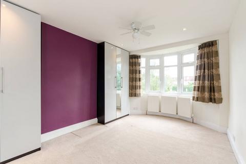 43 Crossway, London, SW20 9JA