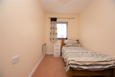 2 bedroom apartment for sale - Ashton Court, 201 High Road, Chadwell Heath, Romford, RM6