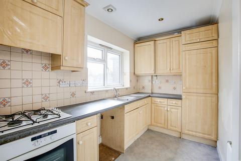 4b Abbey Parade, London, W5 1EE