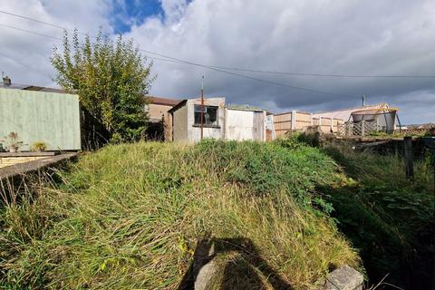 25 Gilfach Road, Tonyrefail, Porth, CF39 8HF