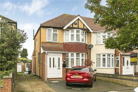 3 Stormount Drive, Hayes, UB3 1RG