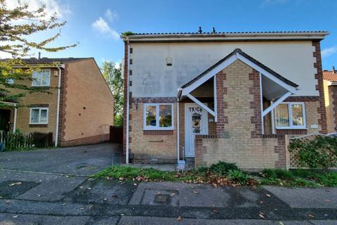 3 Maresfield Close, Dover, CT16 2QU