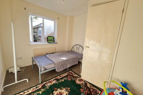 3 Maresfield Close, Dover, CT16 2QU