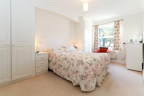 2 bedroom apartment for sale, Woodland Place, Cedars Village, Chorleywood, Hertfordshire, WD3