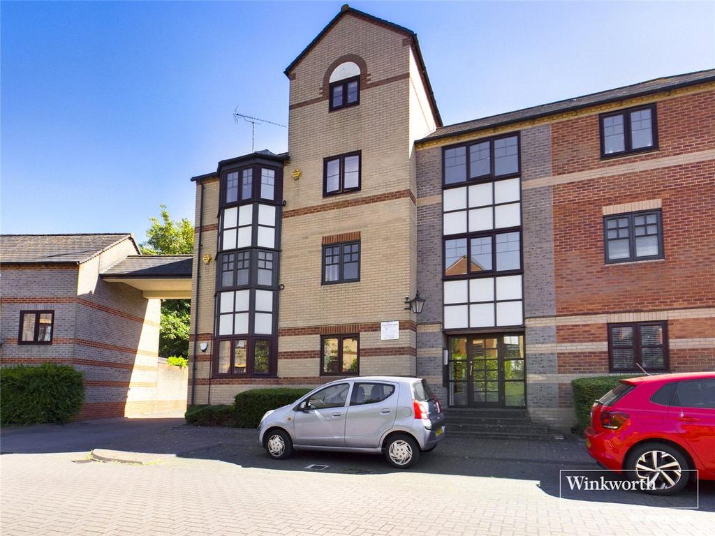 Waterside Gardens, Reading, Berkshire, RG1 1 bed apartment £1,095 pcm