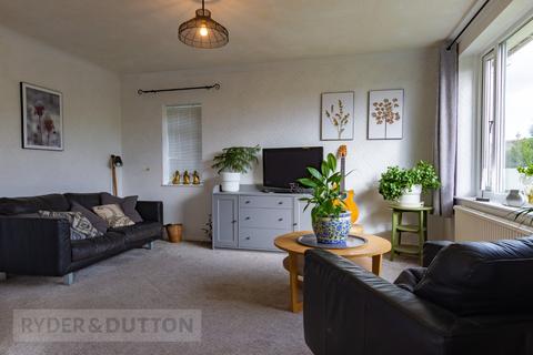 18 Devon Drive, Diggle, Oldham, OL3 5PP