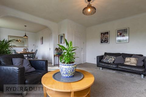 18 Devon Drive, Diggle, Oldham, OL3 5PP