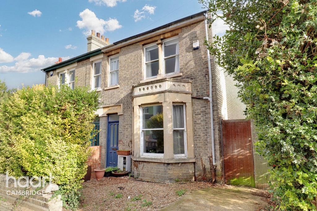 28 Garden Walk, Cambridge CB4 3EN 3 bed semidetached house for sale