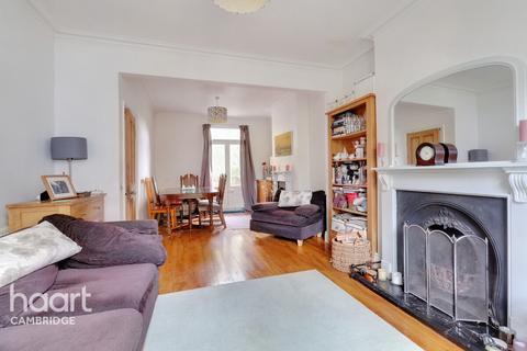 28 Garden Walk, Cambridge, CB4 3EN