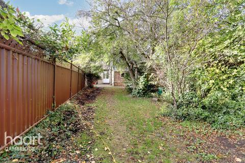 28 Garden Walk, Cambridge, CB4 3EN