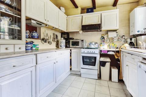 130 Dunkery Road, London, SE9 4HS