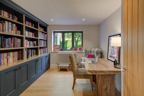 6 bedroom detached house for sale - Queens Park, Chester