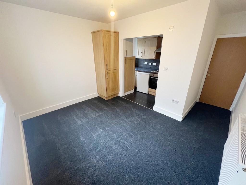 Alhambra Road, Southsea 1 bed flat £675 pcm (£156 pw)