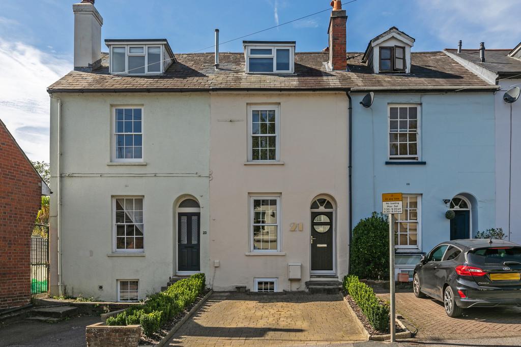 Bar End Road, Winchester, SO23 3 bed terraced house £650,000