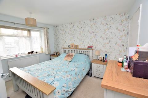 13 Birch Avenue, Great Bentley, Colchester, CO7 8LL